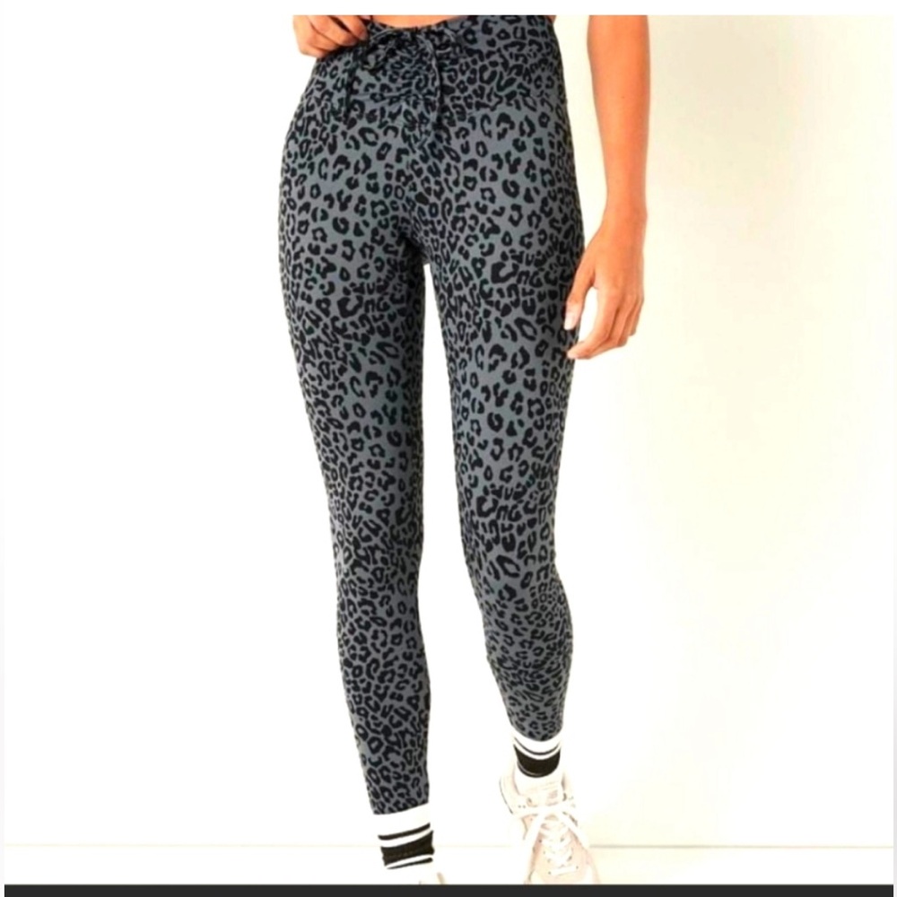 Blue and black leopard legging